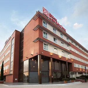 hilton-garden-inn-malaga.hotelsinnerja.org/
